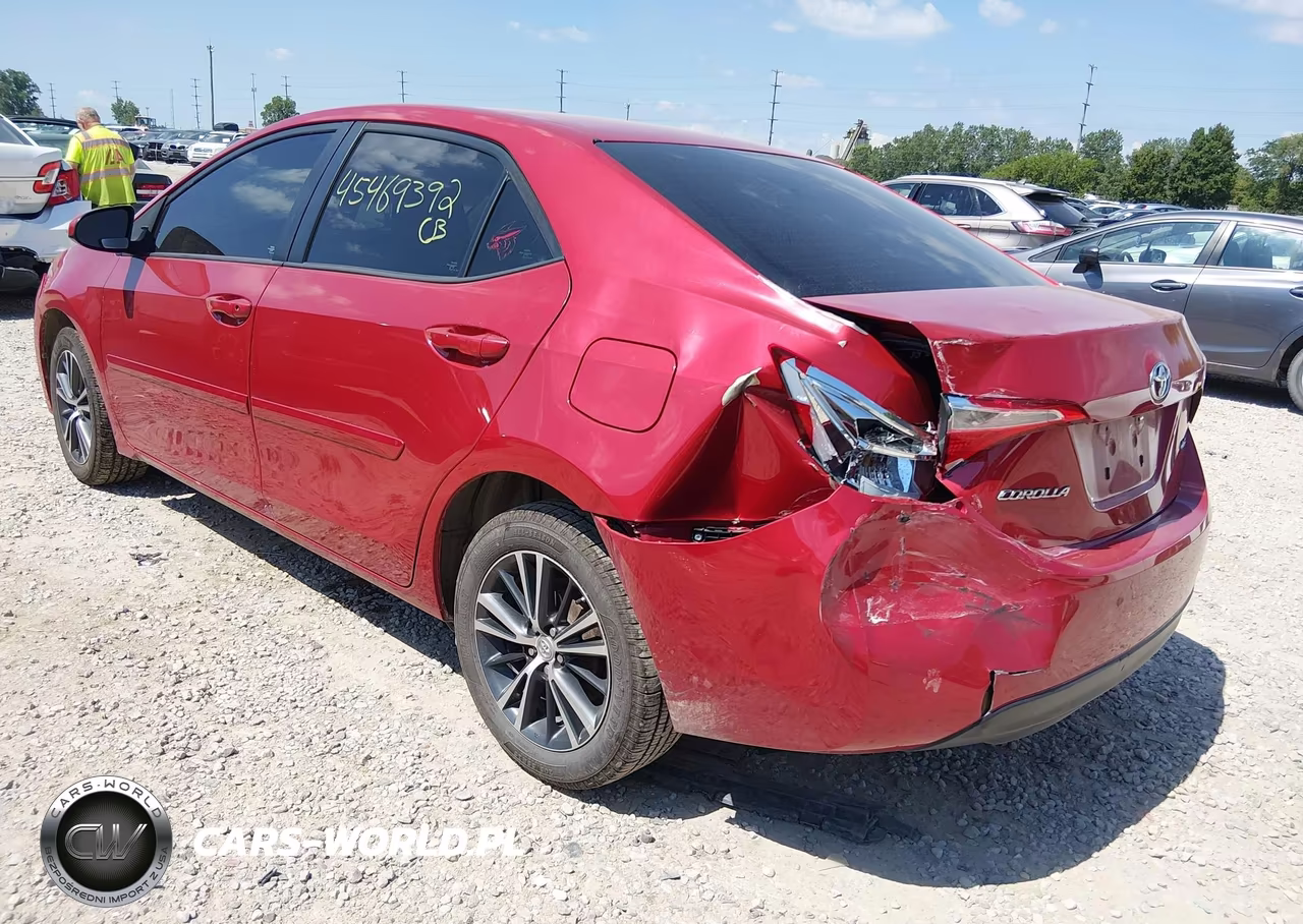2016 Toyota Corolla Le Plus VIN:5YFBURHEXGP548878 - 3