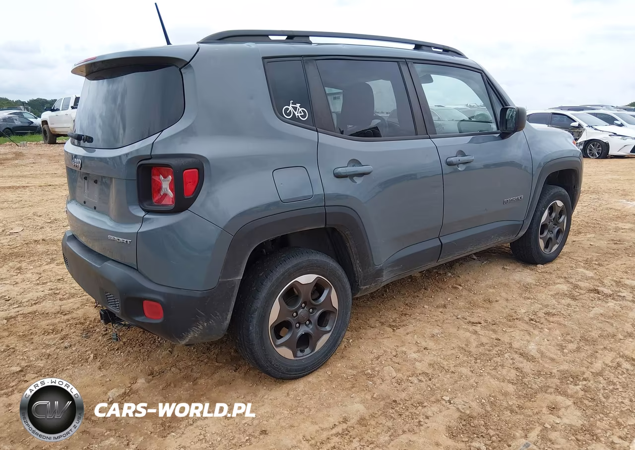 2017 Jeep Renegade Sport 4X4 VIN:ZACCJBAB2HPG05018 - 4