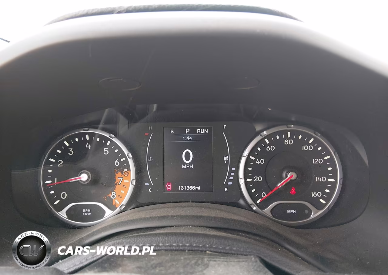 2017 Jeep Renegade Sport 4X4 VIN:ZACCJBAB2HPG05018 - 7