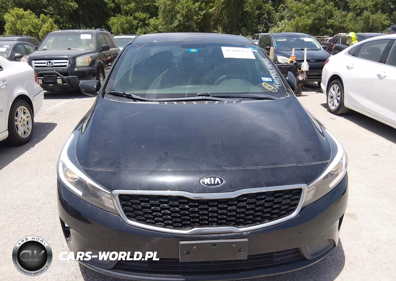 2017 Kia Forte Lx VIN:3KPFK4A72HE106962 - 6
