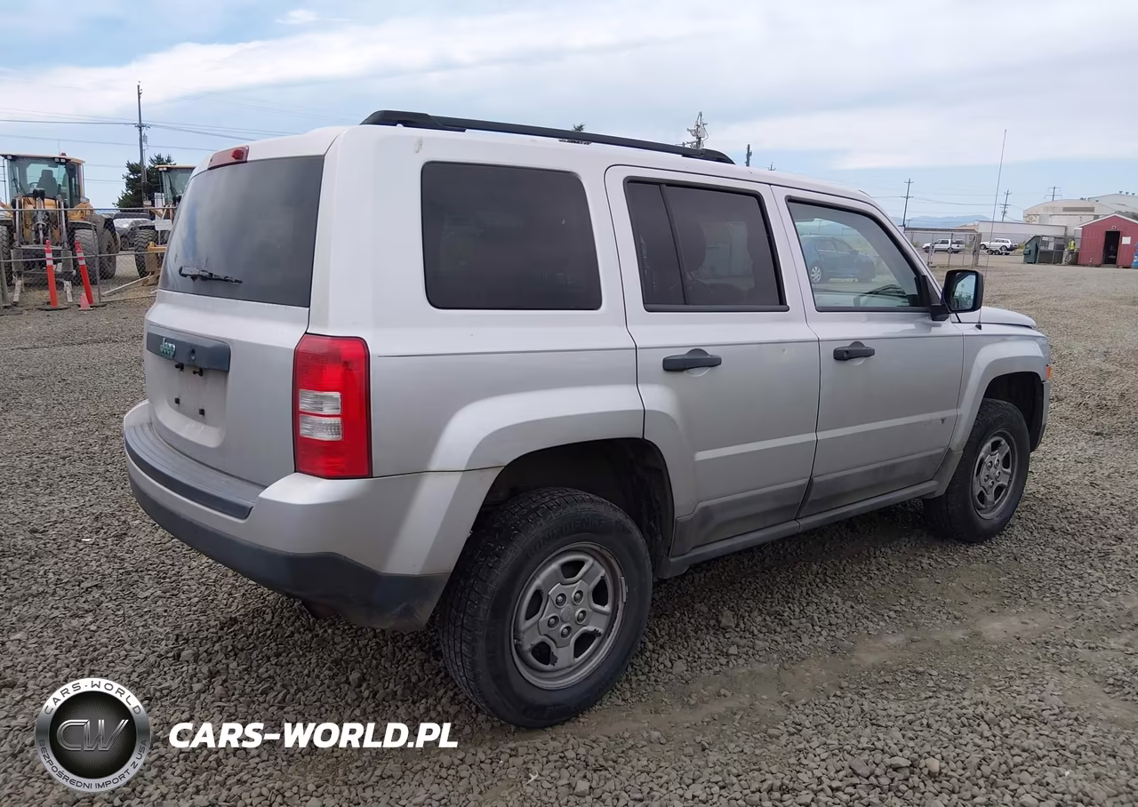 2011 Jeep Patriot Sport VIN:1J4NT1GA3BD129485 - 4