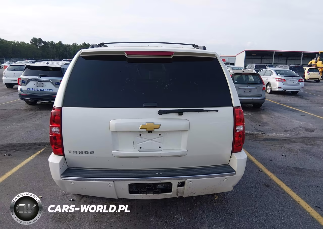 2013 Chevrolet Tahoe Ltz VIN:1GNSKCE04DR366128 - 17