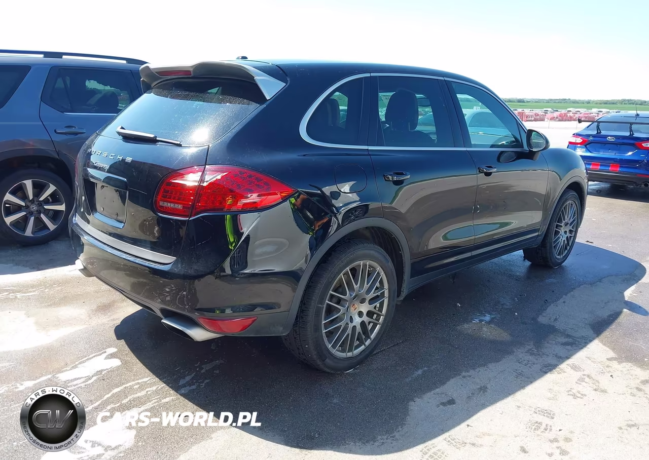 2014 Porsche Cayenne VIN:WP1AA2A28ELA08865 - 4