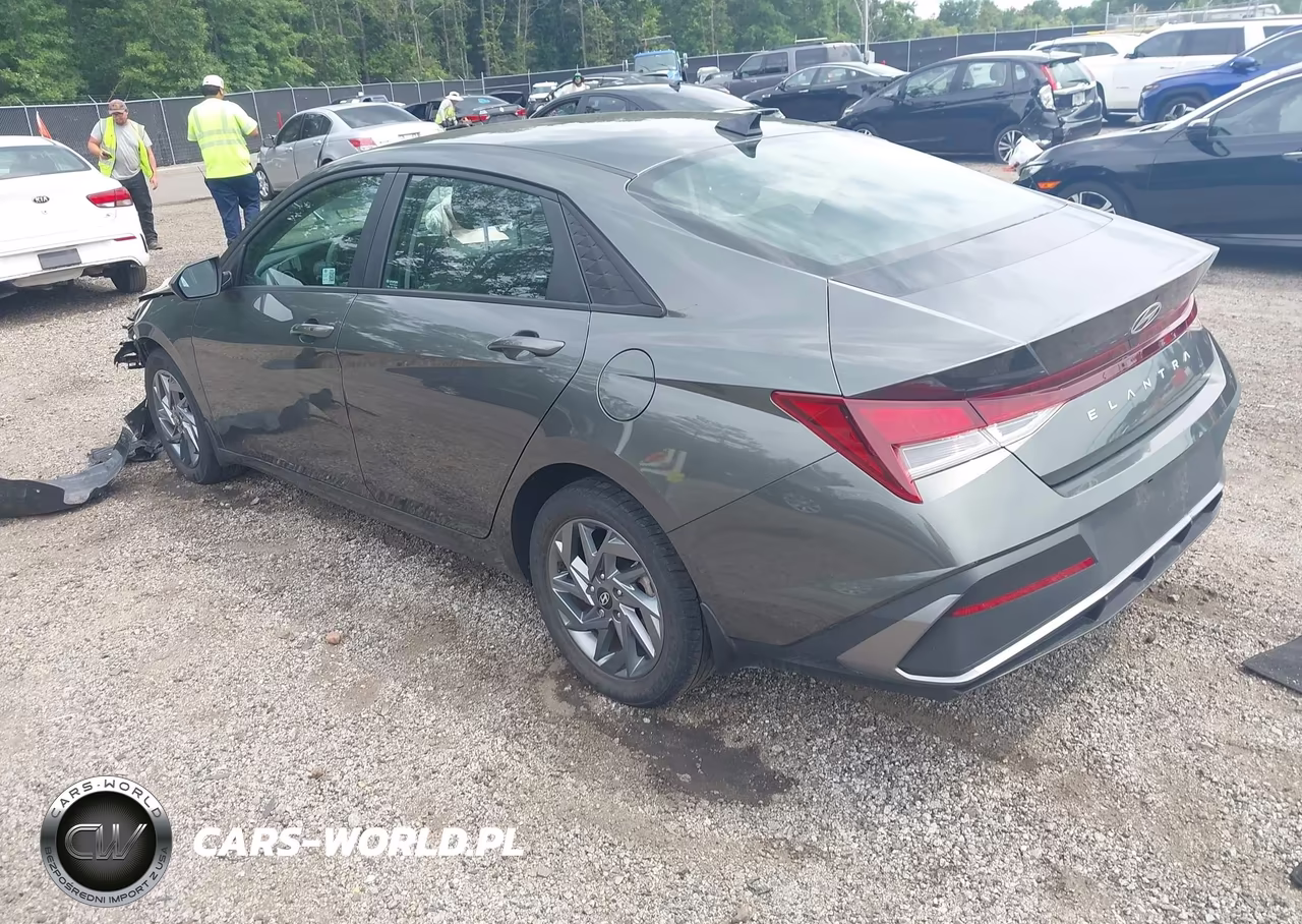 2024 Hyundai Elantra Sel VIN:KMHLM4DG4RU762720 - 3