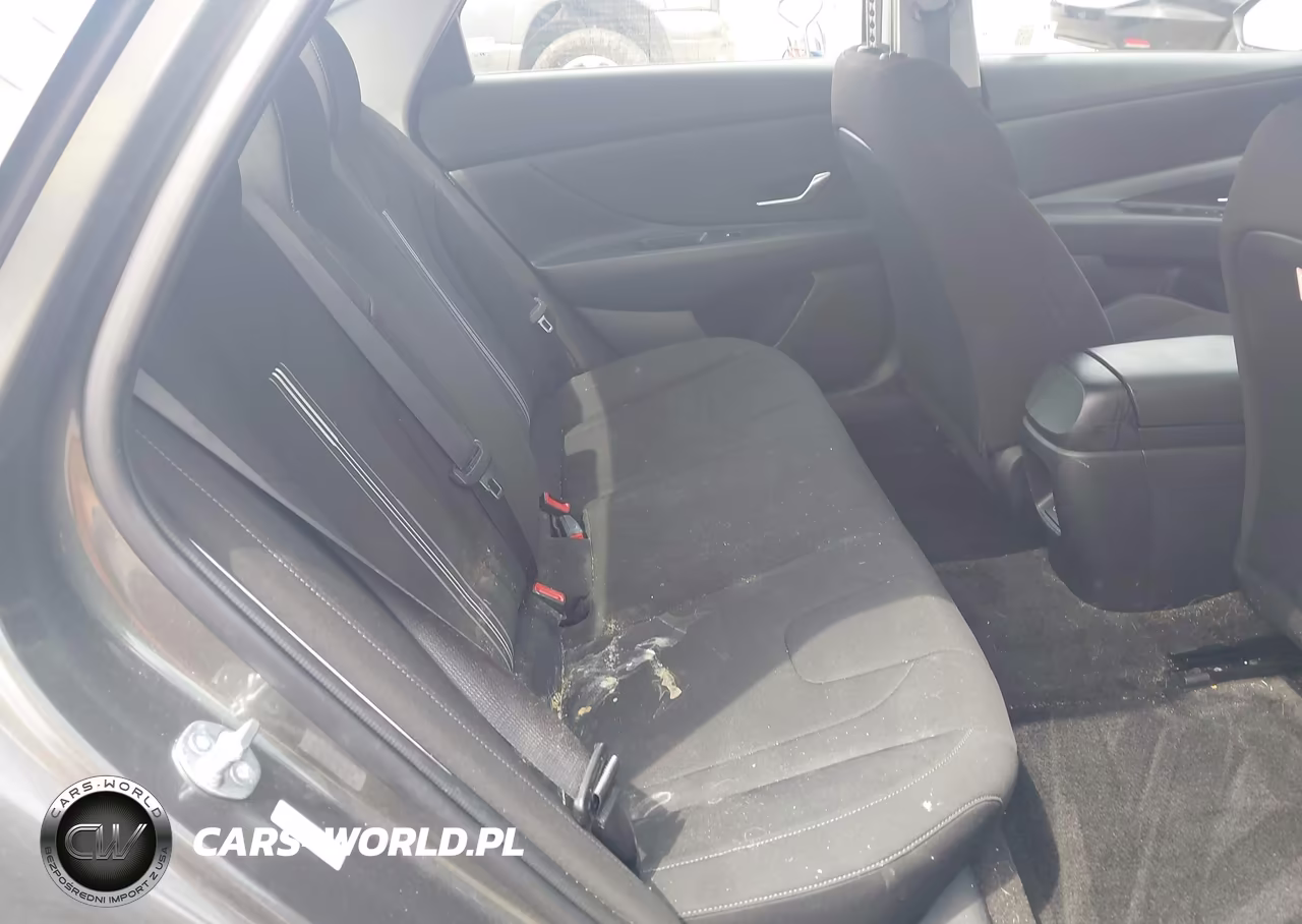 2024 Hyundai Elantra Sel VIN:KMHLM4DG4RU762720 - 8