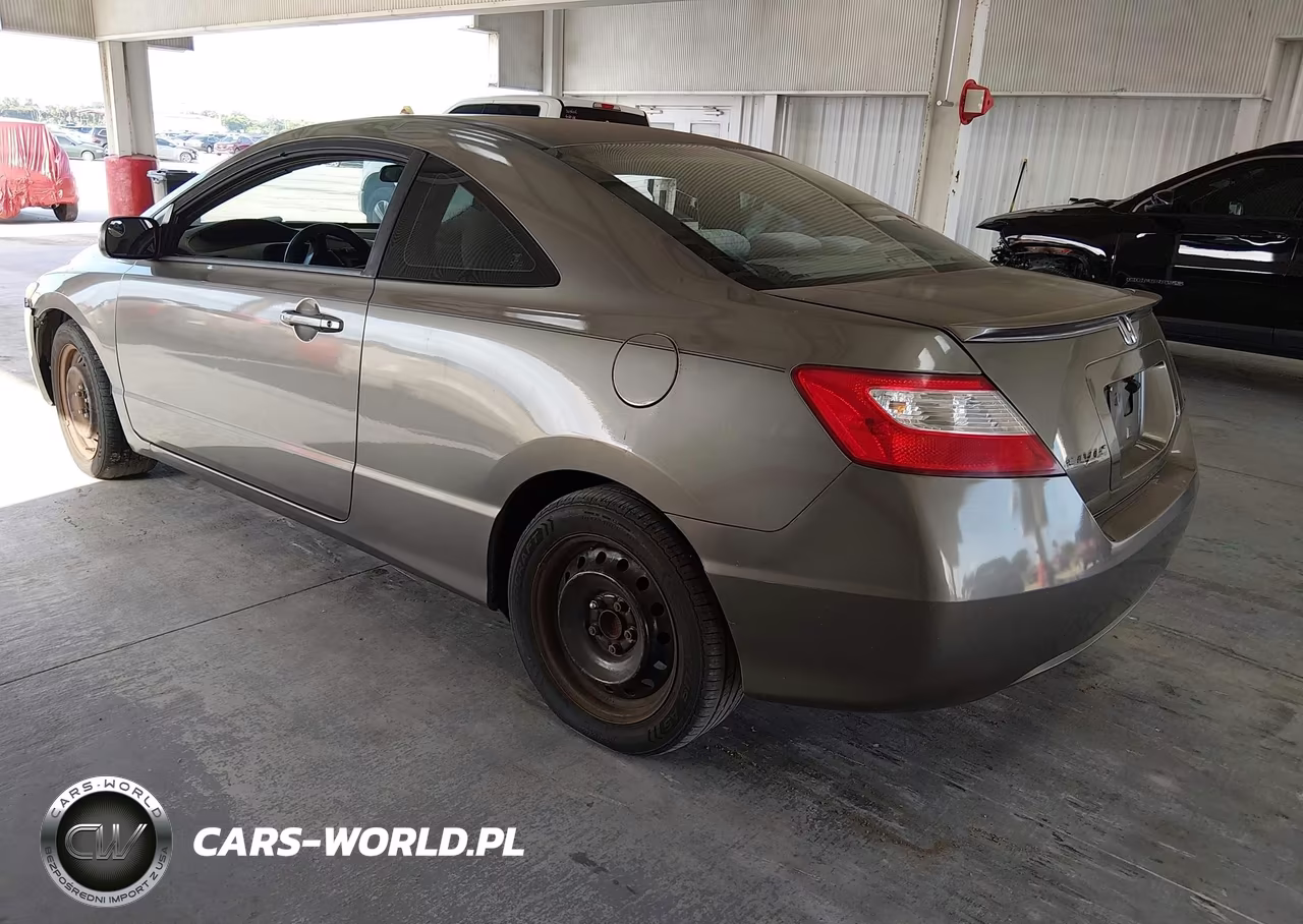 2007 Honda Civic Lx VIN:2HGFG12607H563117 - 3