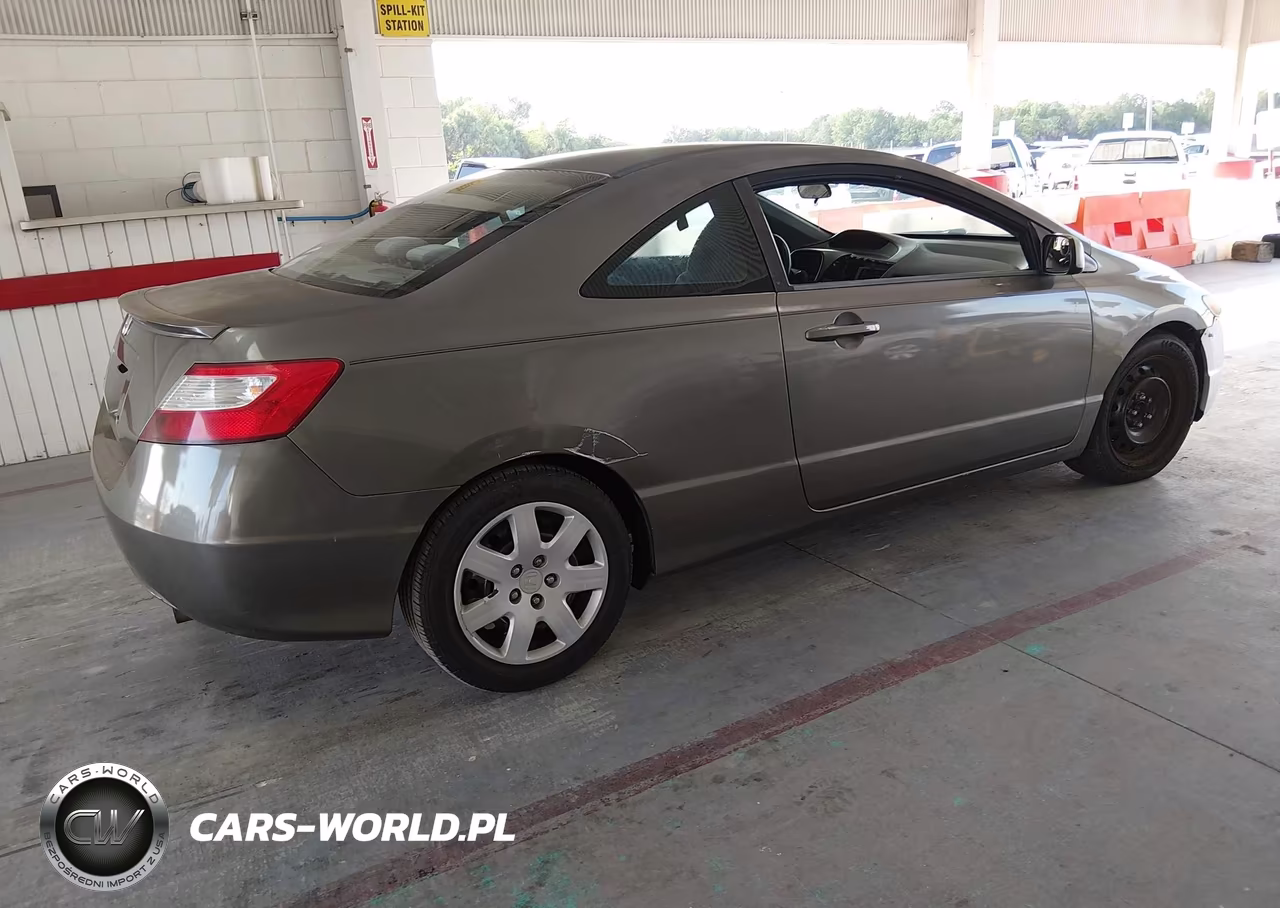2007 Honda Civic Lx VIN:2HGFG12607H563117 - 4