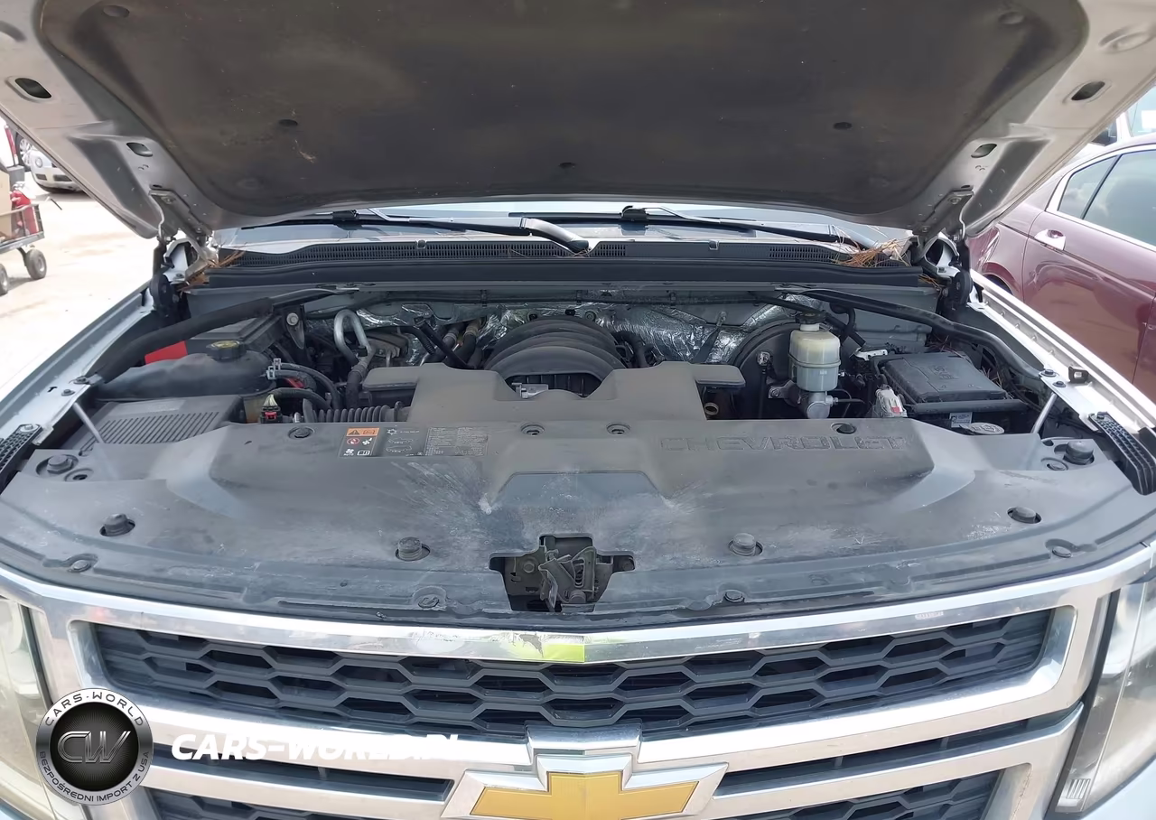 2016 Chevrolet Tahoe Ls VIN:1GNSCAKC7GR106844 - 10