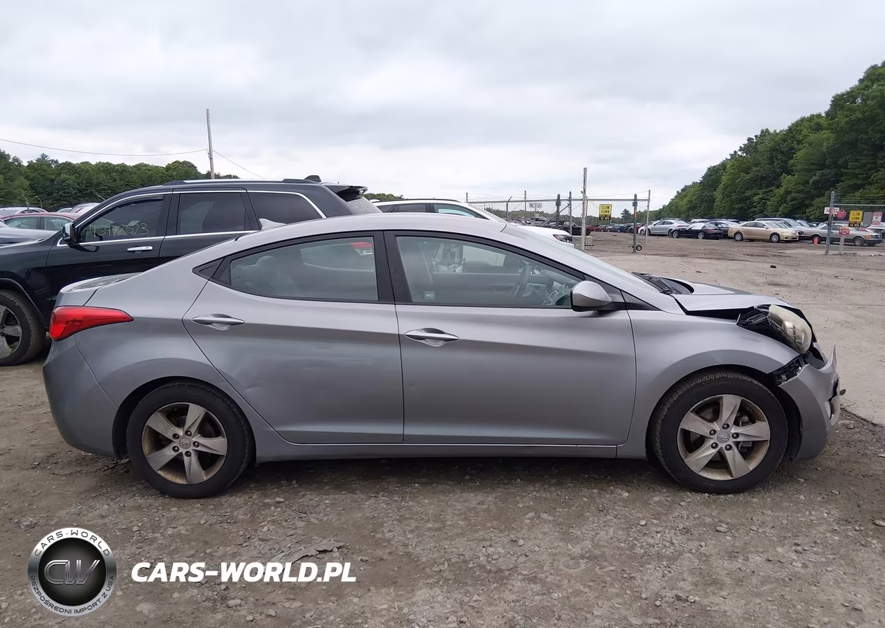 2013 Hyundai Elantra Gls VIN:KMHDH4AE9DU011777 - 13