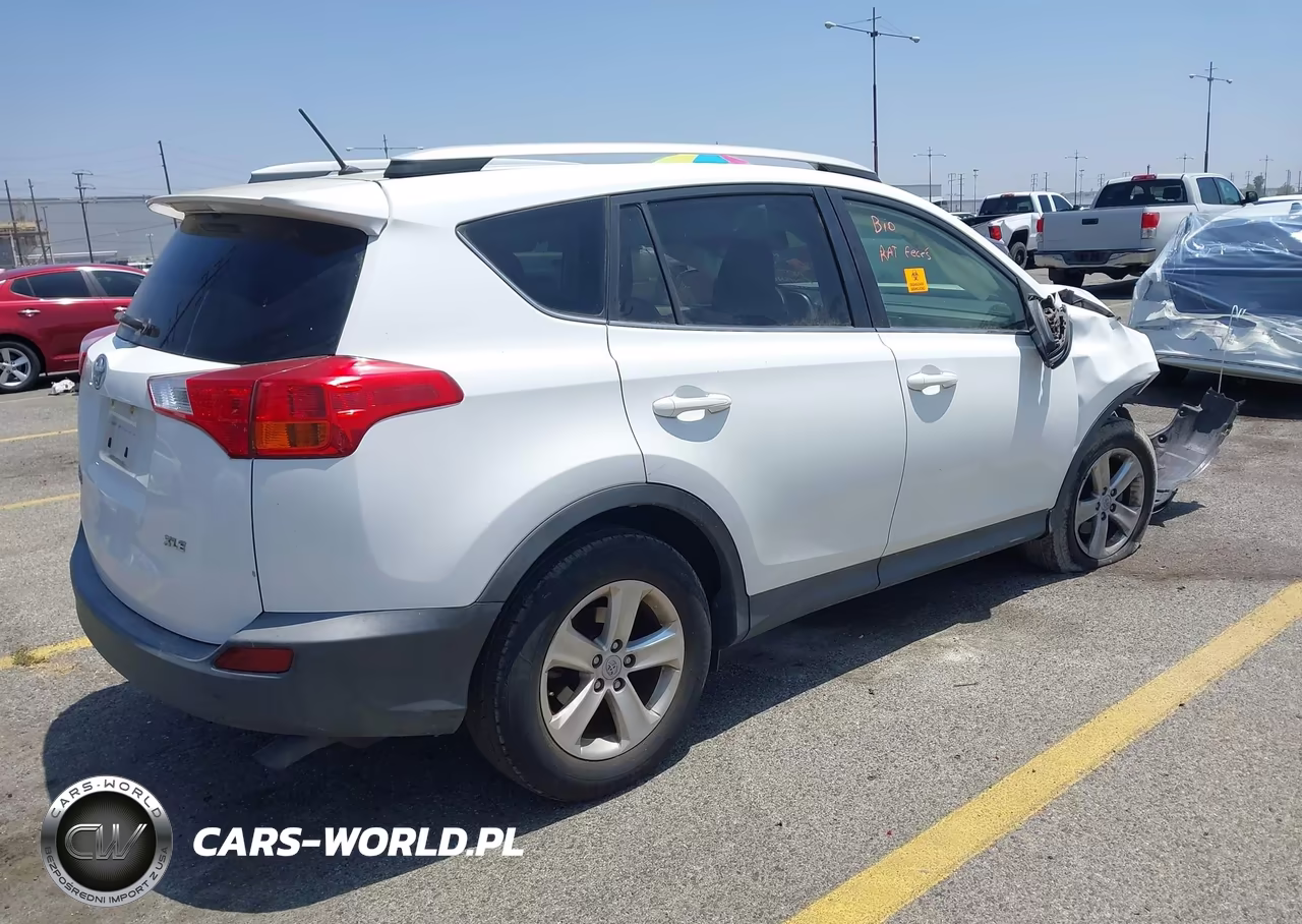 2013 Toyota Rav4 Xle VIN:JTMWFREV3DD014930 - 4