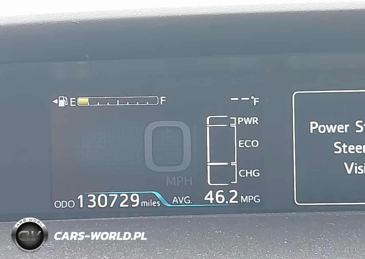 2018 Toyota Prius Two VIN:JTDKBRFU2J3590784 - 16