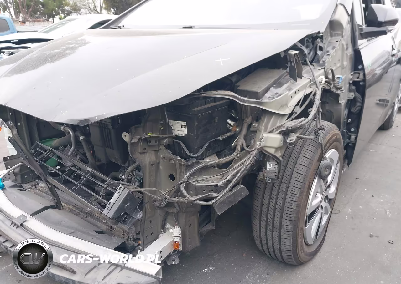 2018 Toyota Prius Two VIN:JTDKBRFU2J3590784 - 20