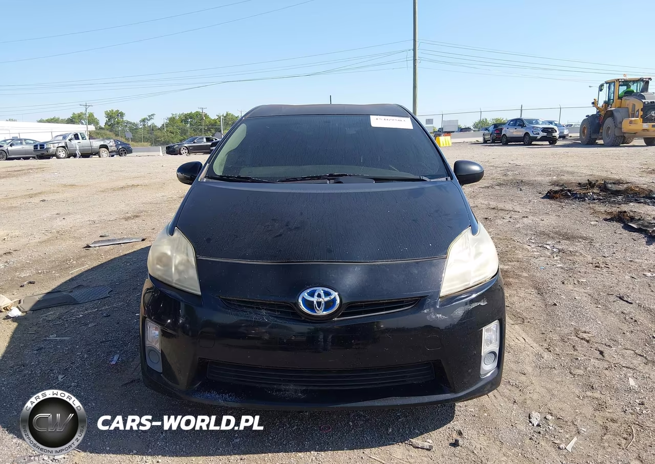 2011 Toyota Prius Three VIN:JTDKN3DUXB0249501 - 12