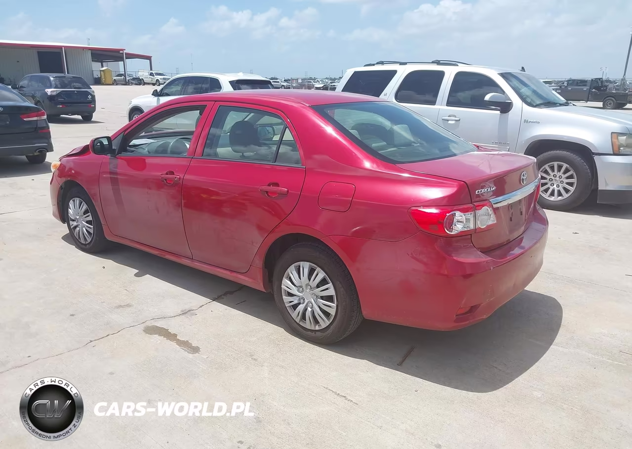 2013 Toyota Corolla L VIN:JTDBU4EE0DJ123080 - 3