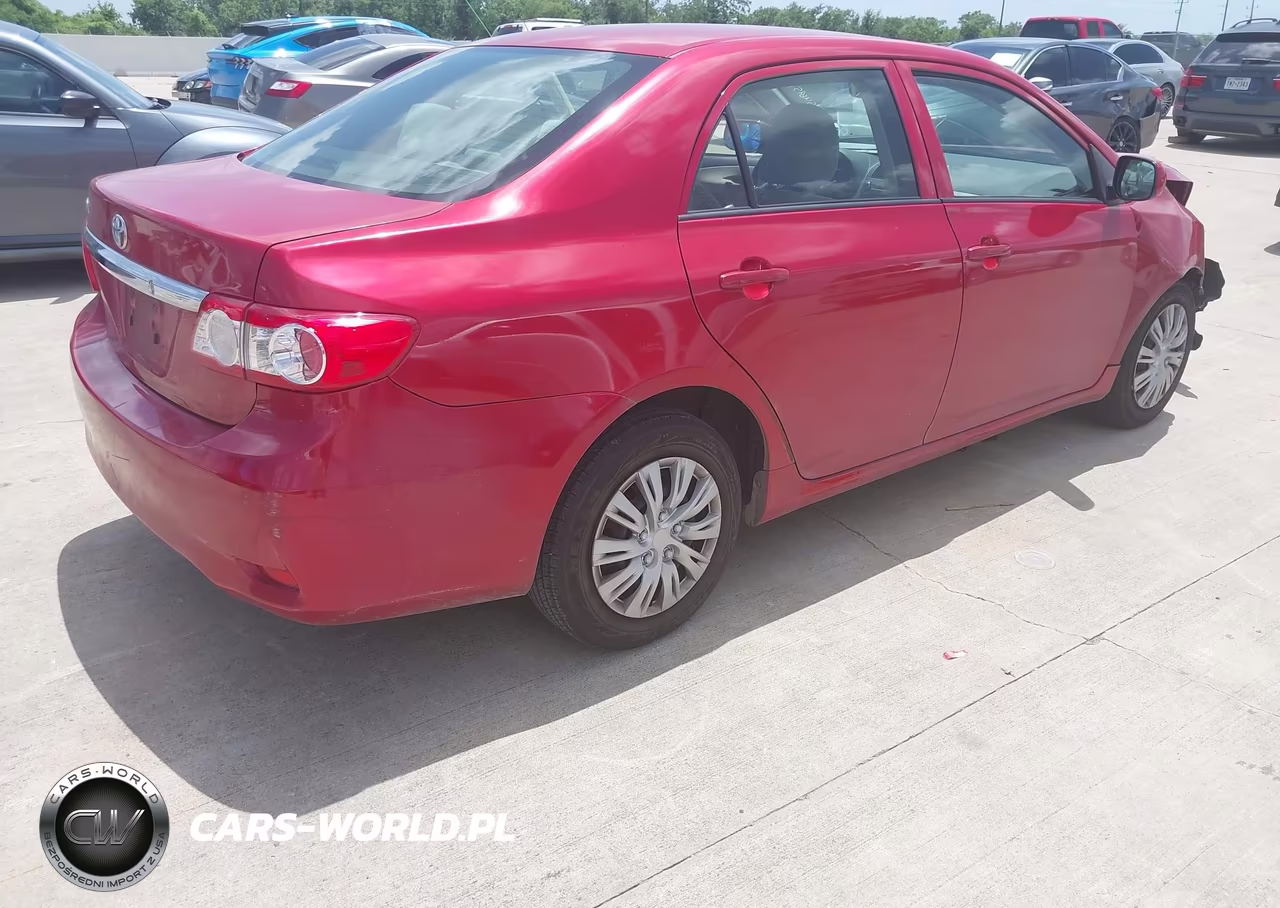 2013 Toyota Corolla L VIN:JTDBU4EE0DJ123080 - 4