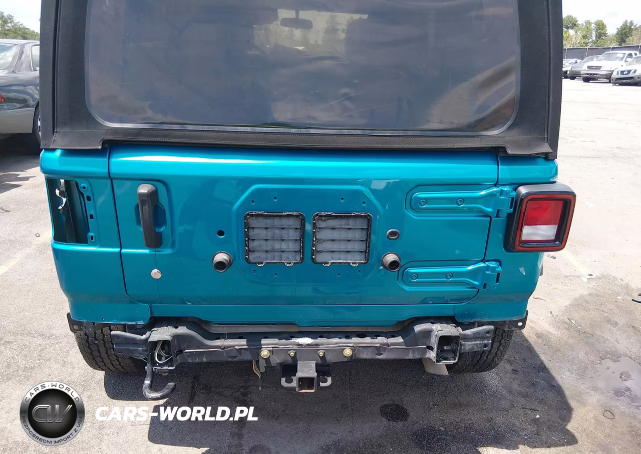 2020 Jeep Wrangler Unlimited Sport S 4X4 VIN:1C4HJXDG2LW167557 - 6