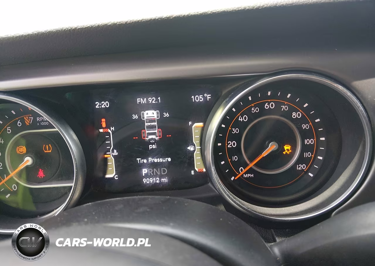 2020 Jeep Wrangler Unlimited Sport S 4X4 VIN:1C4HJXDG2LW167557 - 7