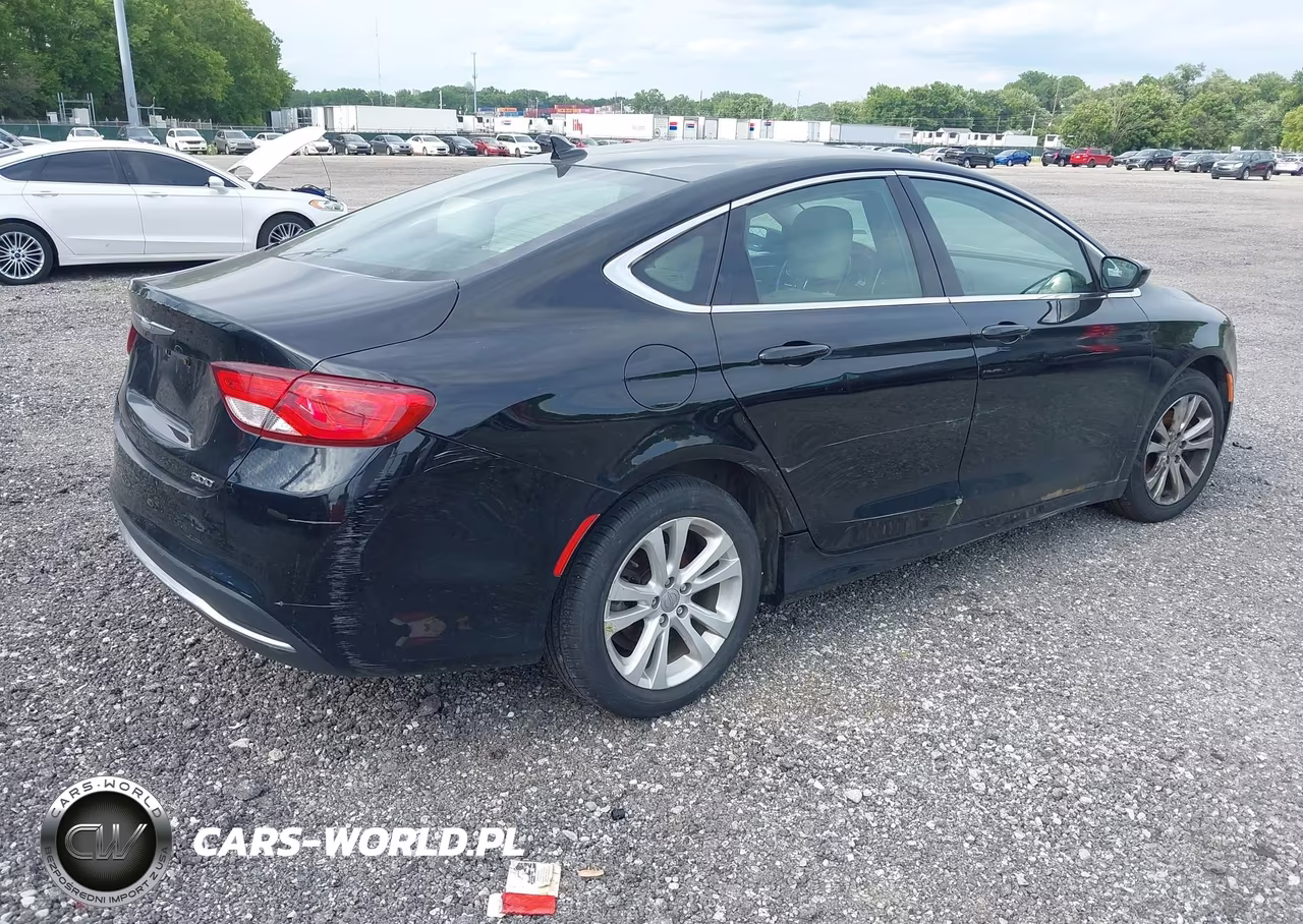2016 Chrysler 200 Limited VIN:1C3CCCABXGN181180 - 4