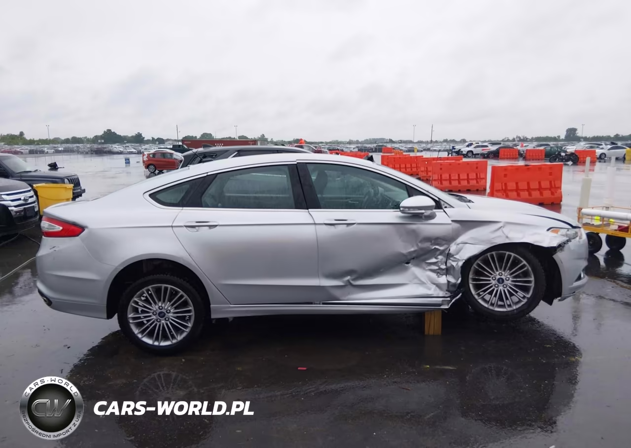 2015 Ford Fusion Se VIN:3FA6P0T98FR204818 - 13