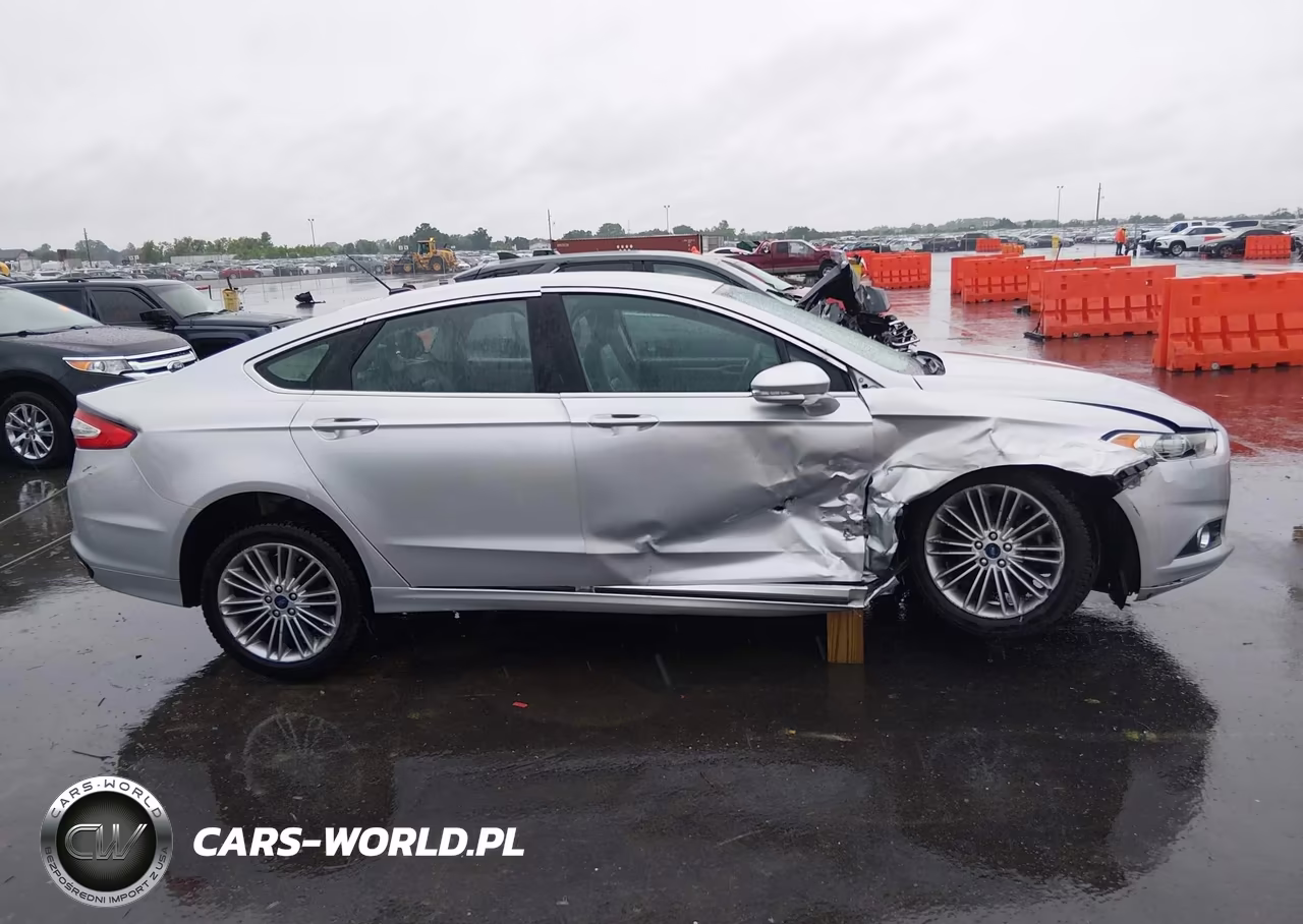 2015 Ford Fusion Se VIN:3FA6P0T98FR204818 - 6