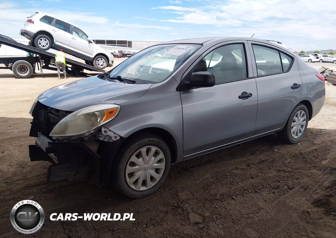 2014 Nissan Versa S VIN:3N1CN7AP2EL827370 - 2
