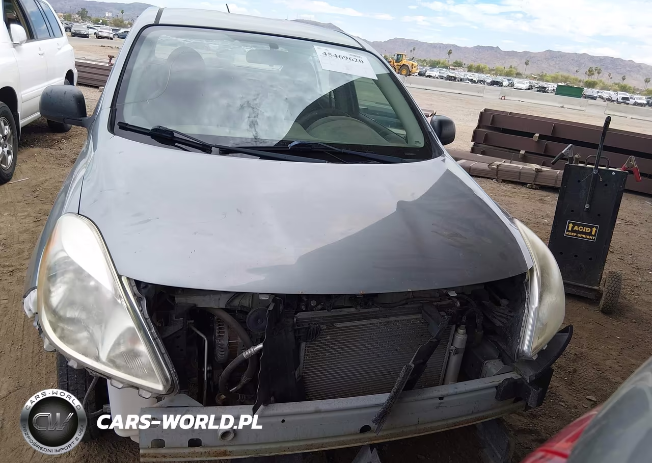 2014 Nissan Versa S VIN:3N1CN7AP2EL827370 - 6