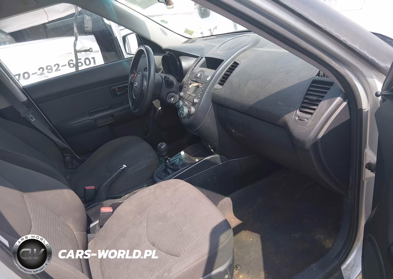 2011 Kia Soul VIN:KNDJT2A18B7714693 - 5