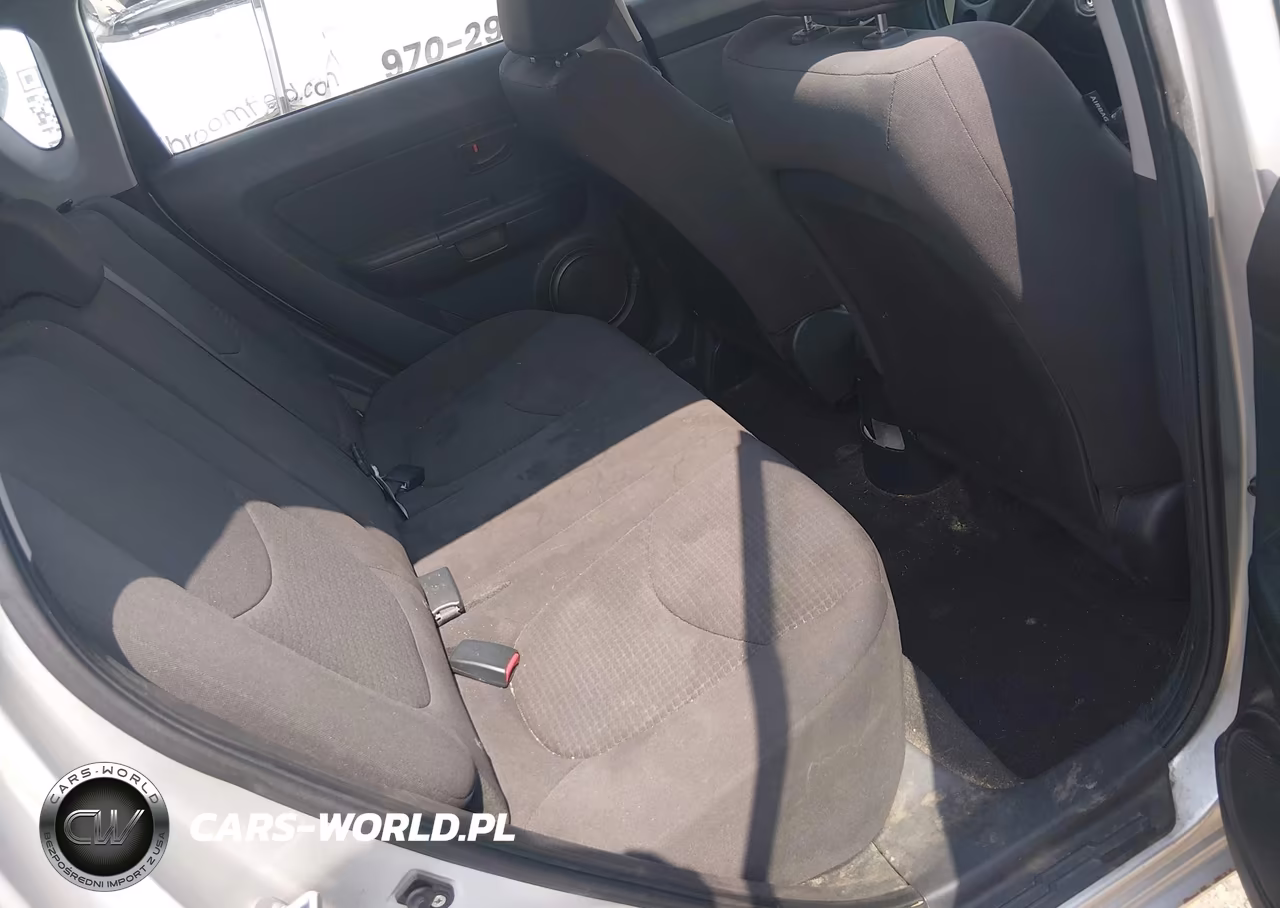 2011 Kia Soul VIN:KNDJT2A18B7714693 - 8