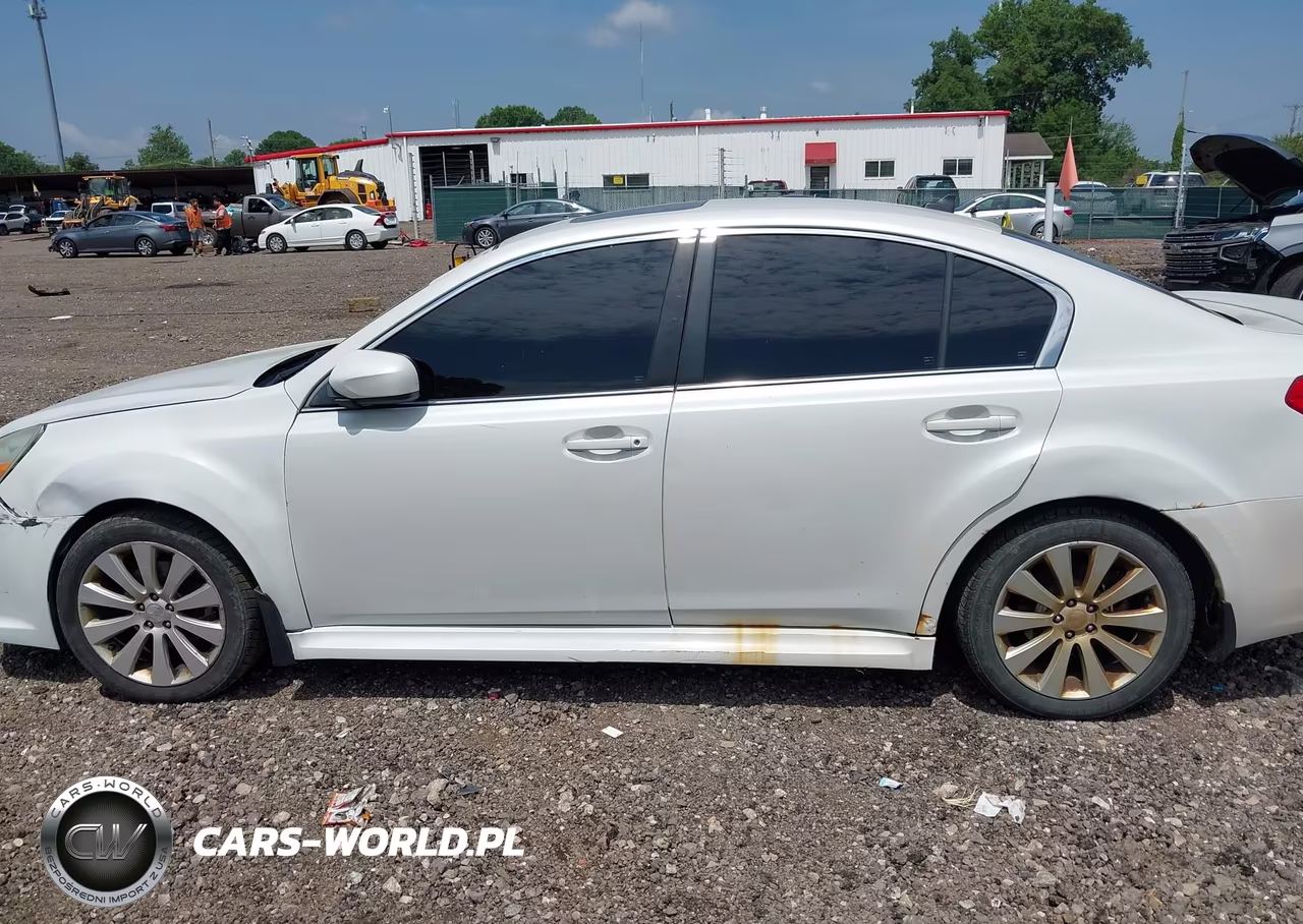 2011 Subaru Legacy 2.5I Limited VIN:4S3BMCK68B3236848 - 14