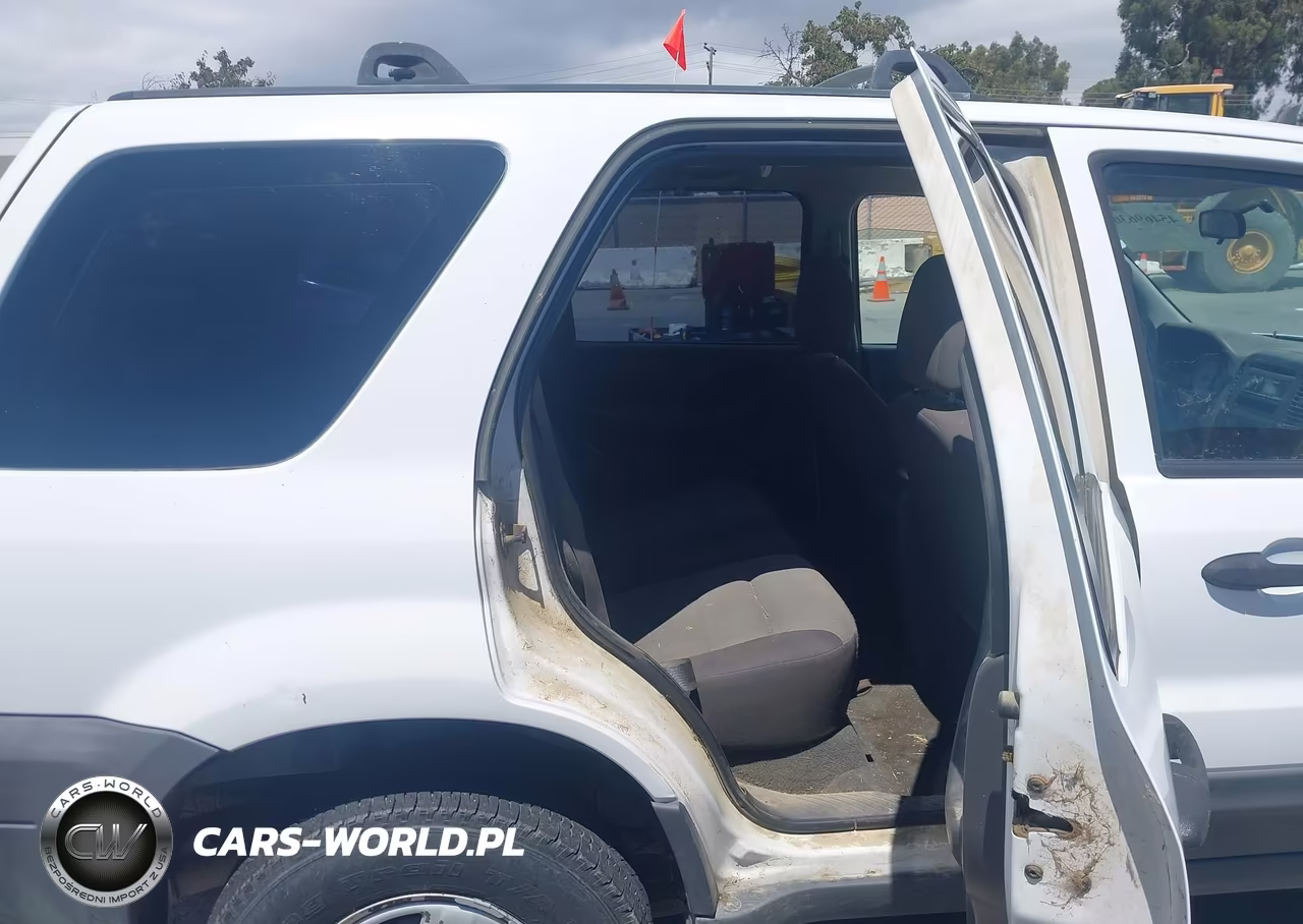 2006 Ford Escape Xls-Xls Manual VIN:1FMYU02Z26KB56424 - 8