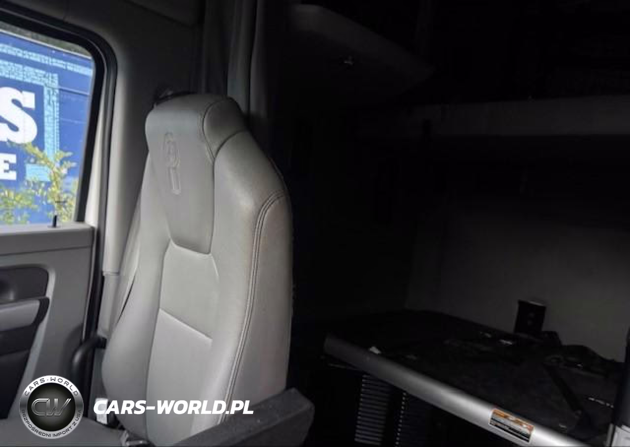 2020 Kenworth T680 VIN:1XKYDP9X2LJ356288 - 13