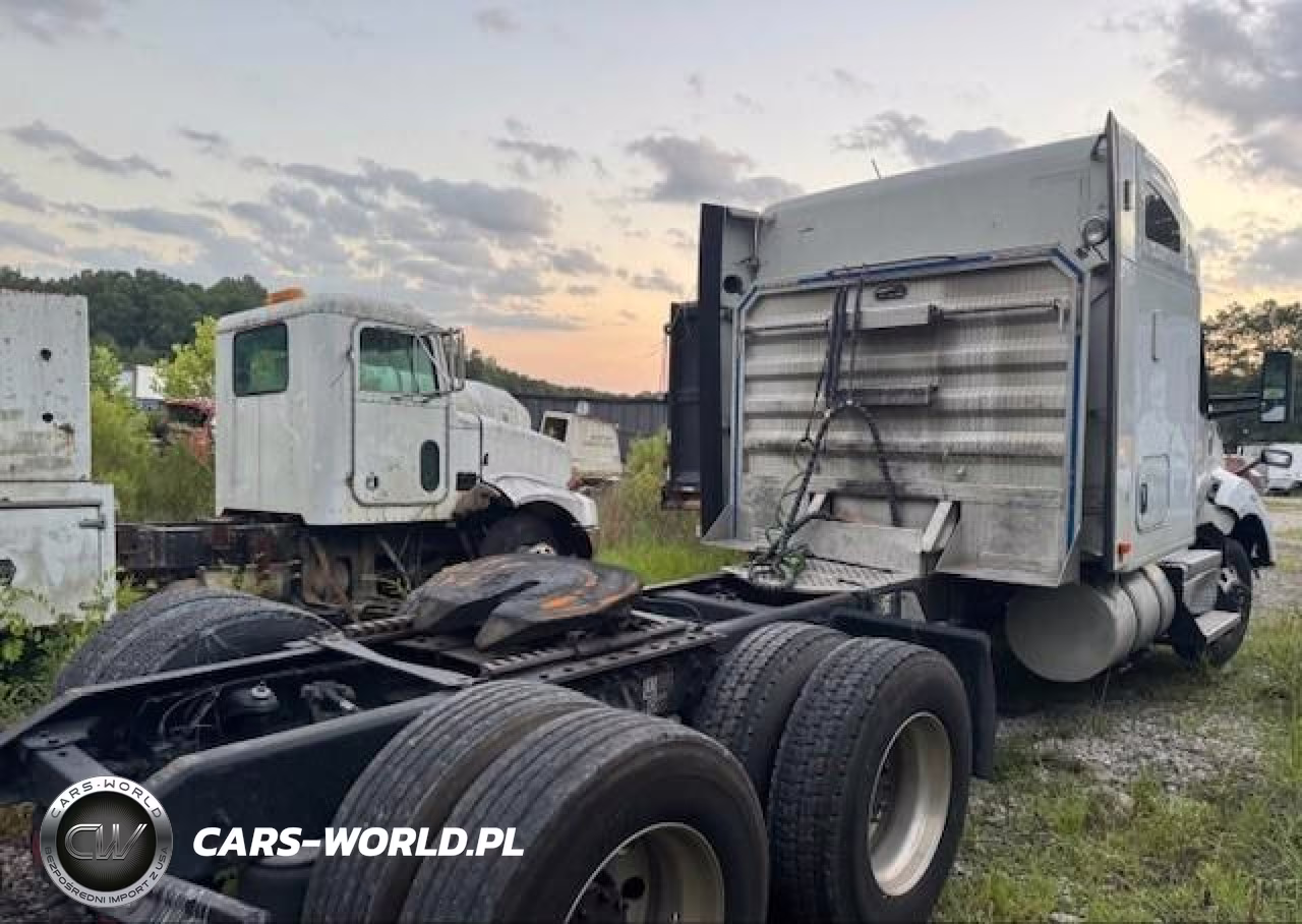 2020 Kenworth T680 VIN:1XKYDP9X2LJ356288 - 4