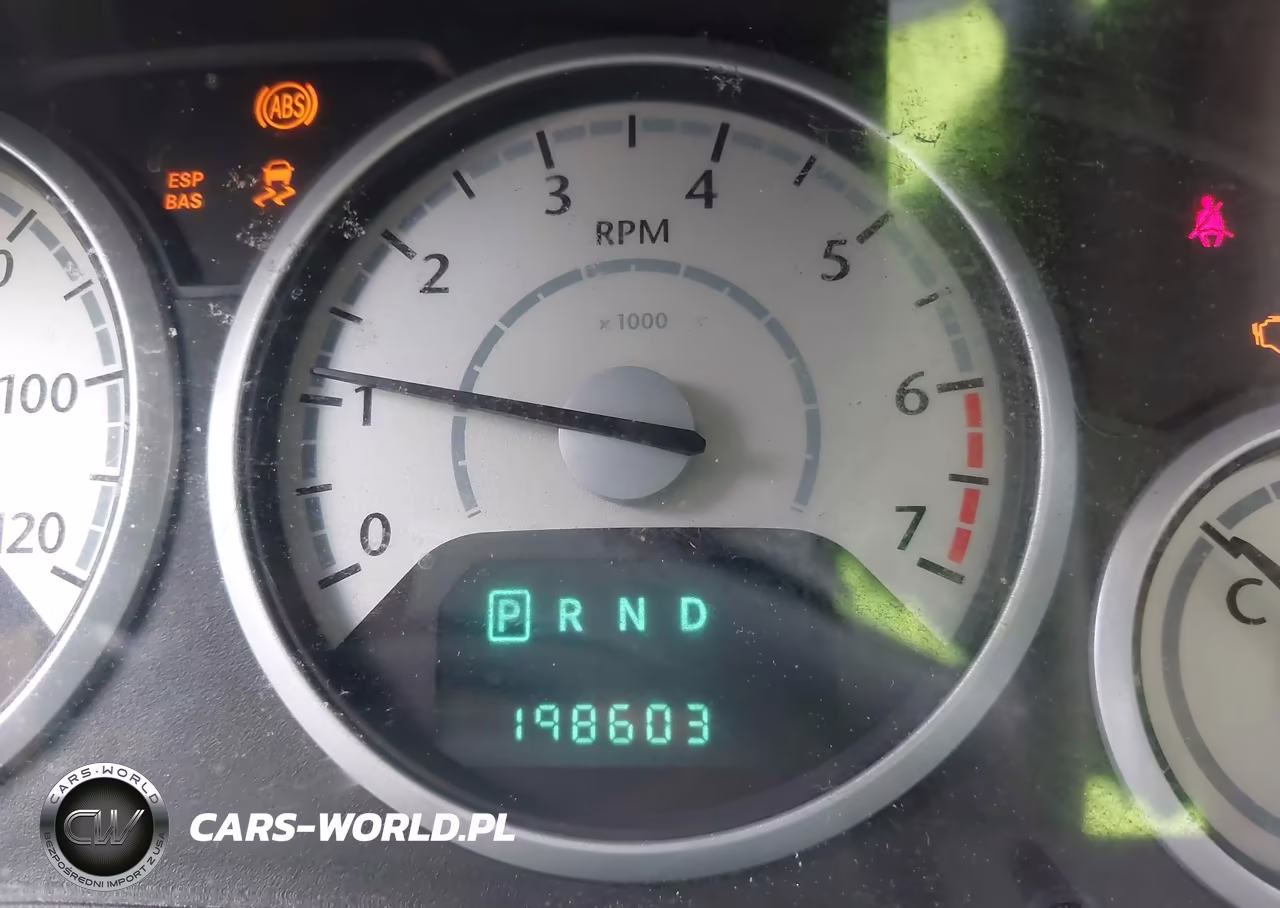 2008 Chrysler Town & Country Touring VIN:2A8HR54PX8R103627 - 15