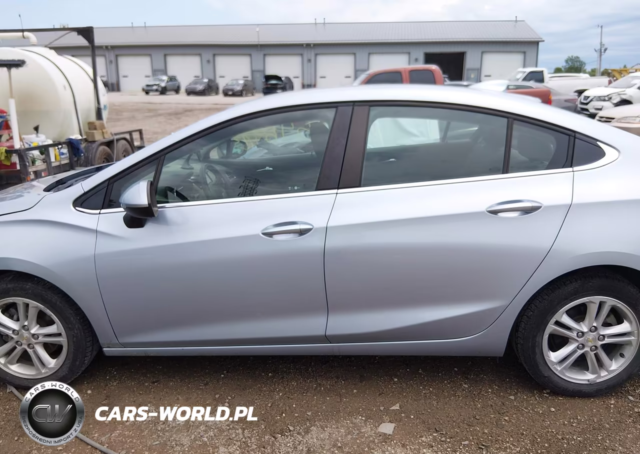 2018 Chevrolet Cruze Lt Auto VIN:1G1BE5SM0J7147749 - 14