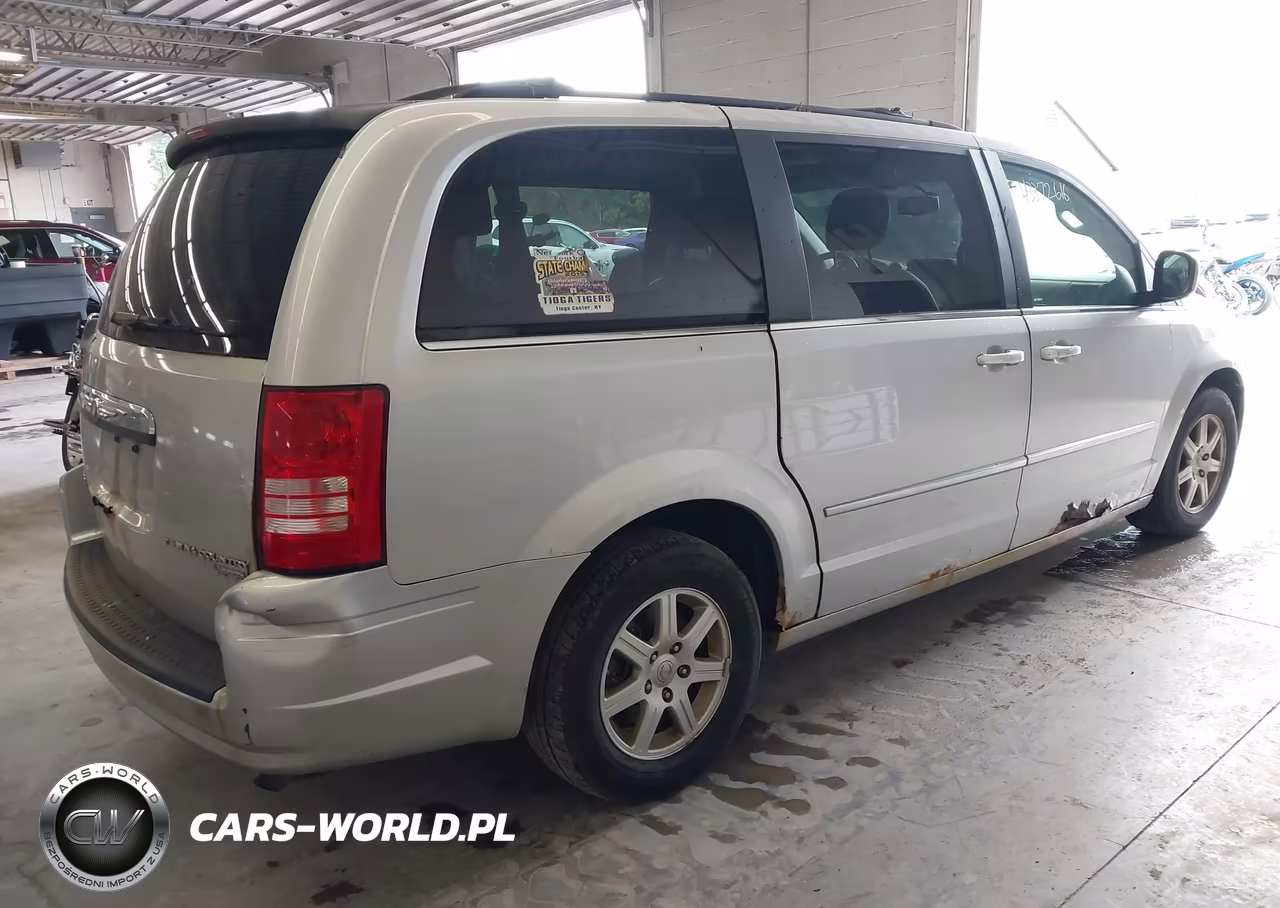 2010 Chrysler Town & Country Touring VIN:2A4RR5DX0AR193527 - 4