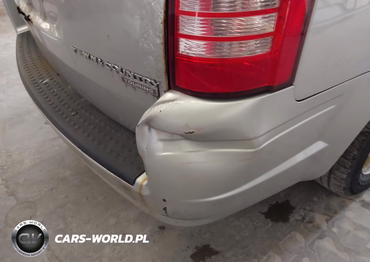 2010 Chrysler Town & Country Touring VIN:2A4RR5DX0AR193527 - 6