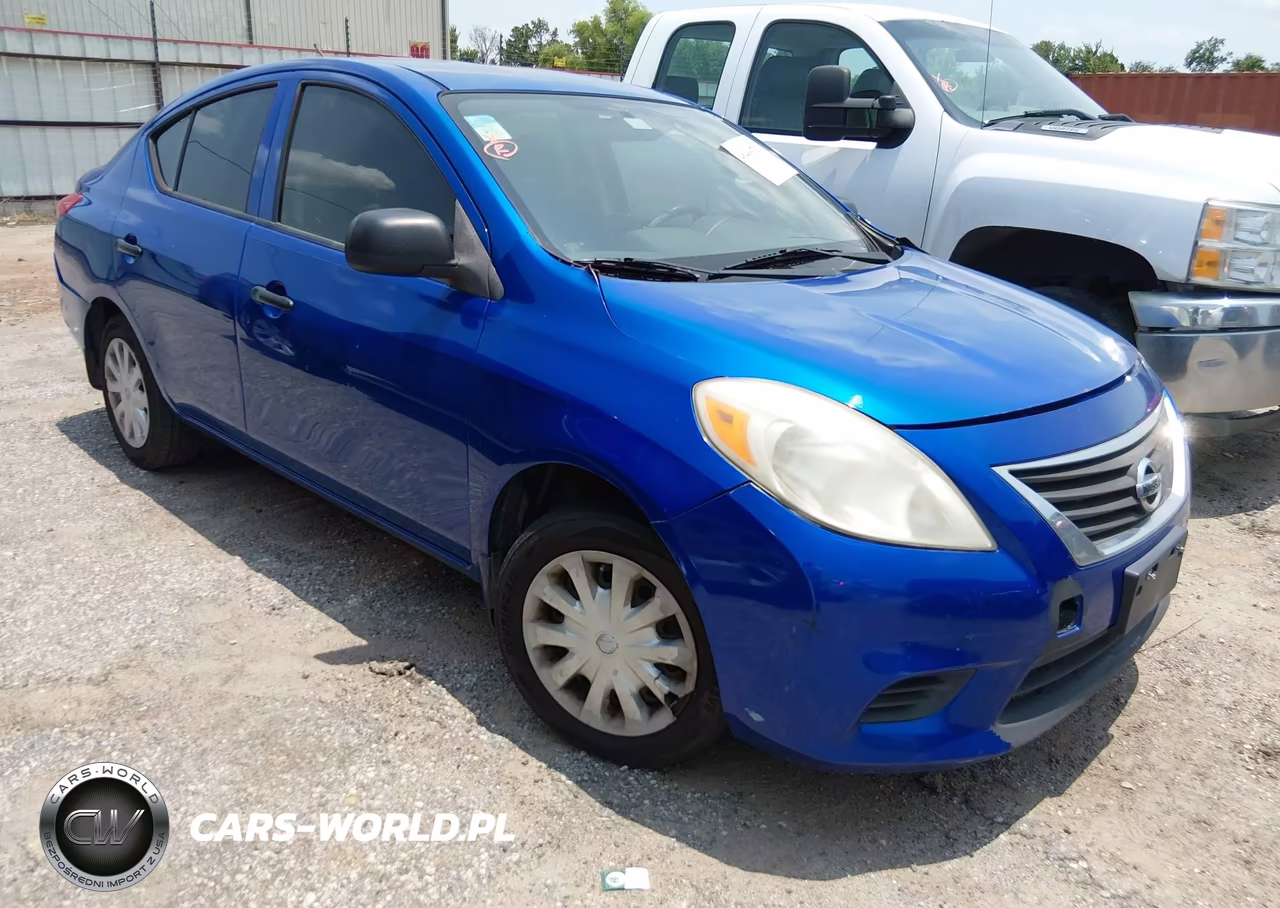 2012 Nissan Versa 1.6 S