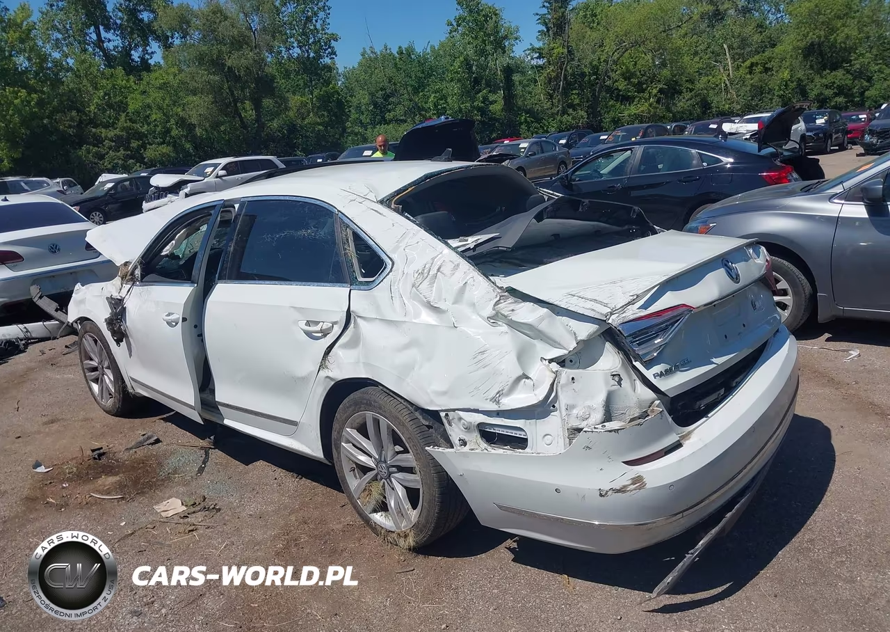 2016 Volkswagen Passat V6 Sel Premium VIN:1VWCM7A38GC030856 - 3