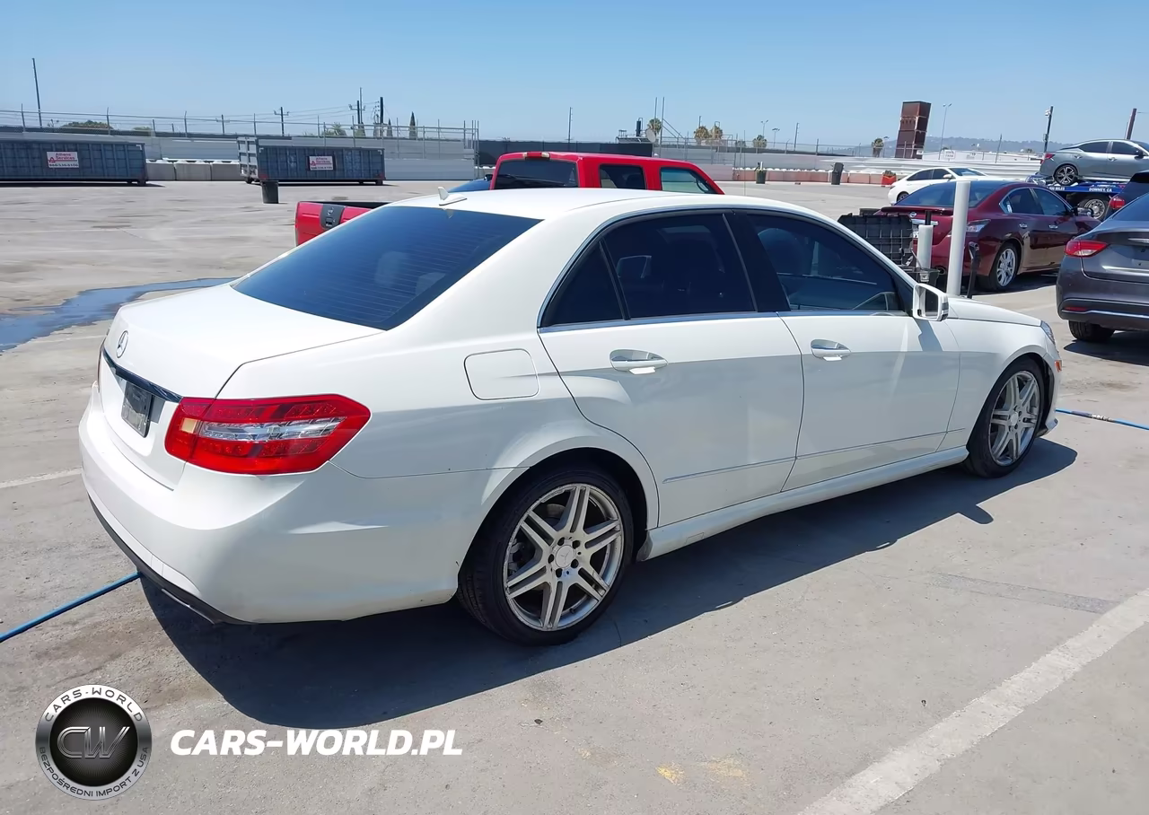 2010 Mercedes-Benz E 350 VIN:WDDHF5GB6AA072490 - 4
