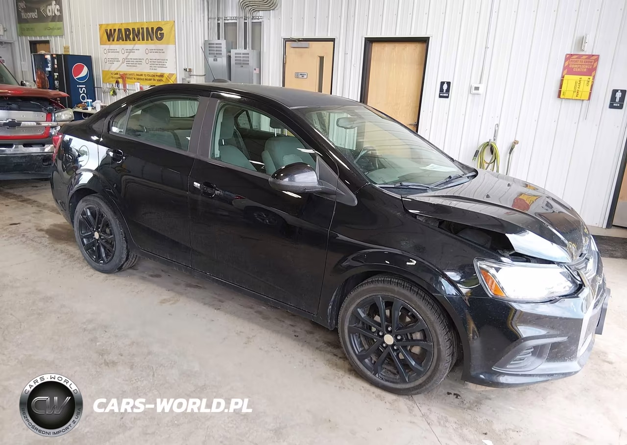 2018 Chevrolet Sonic Ls Auto – zdjęcie 1 z 11