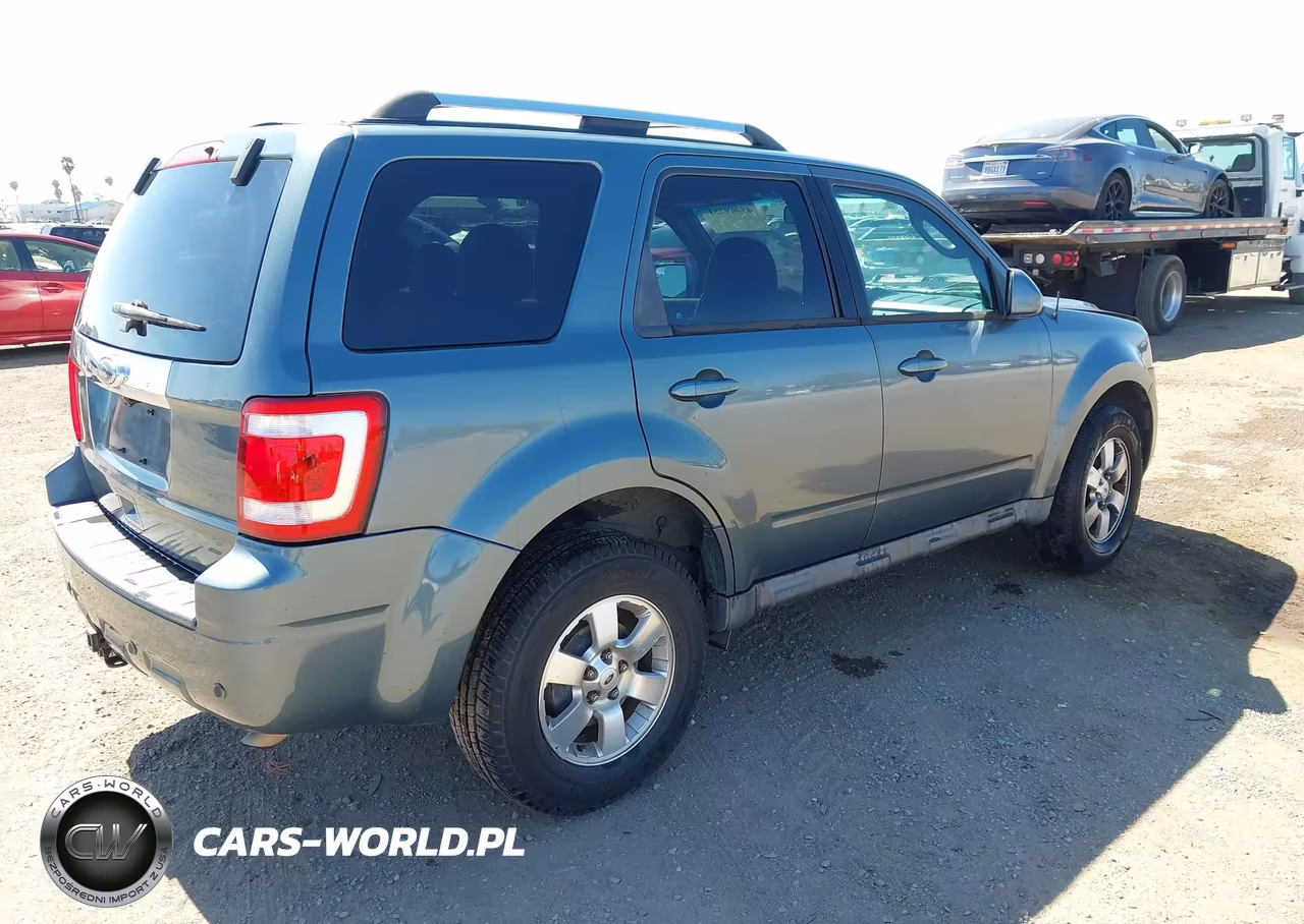 2011 Ford Escape Limited VIN:1FMCU0EG4BKA08290 - 4