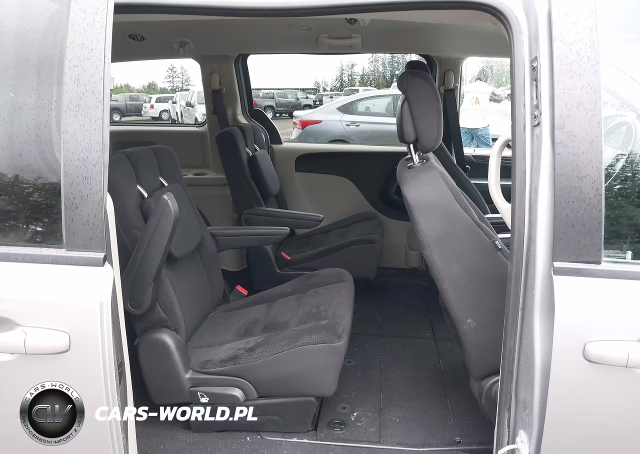 2018 Dodge Grand Caravan Se VIN:2C4RDGBG9JR318611 - 8