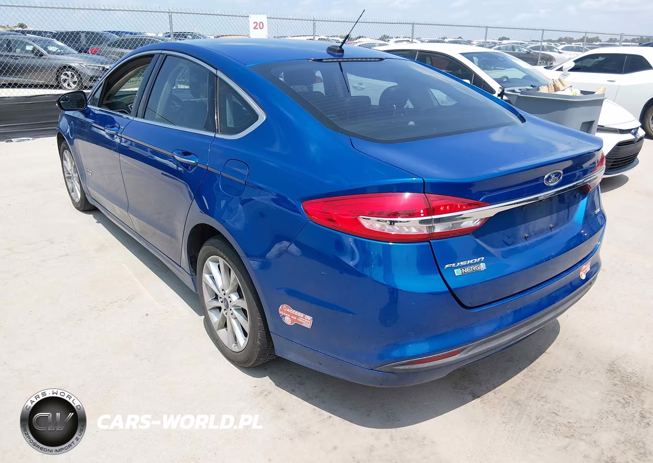 2017 Ford Fusion Energi Se Luxury VIN:3FA6P0PU3HR379933 - 3