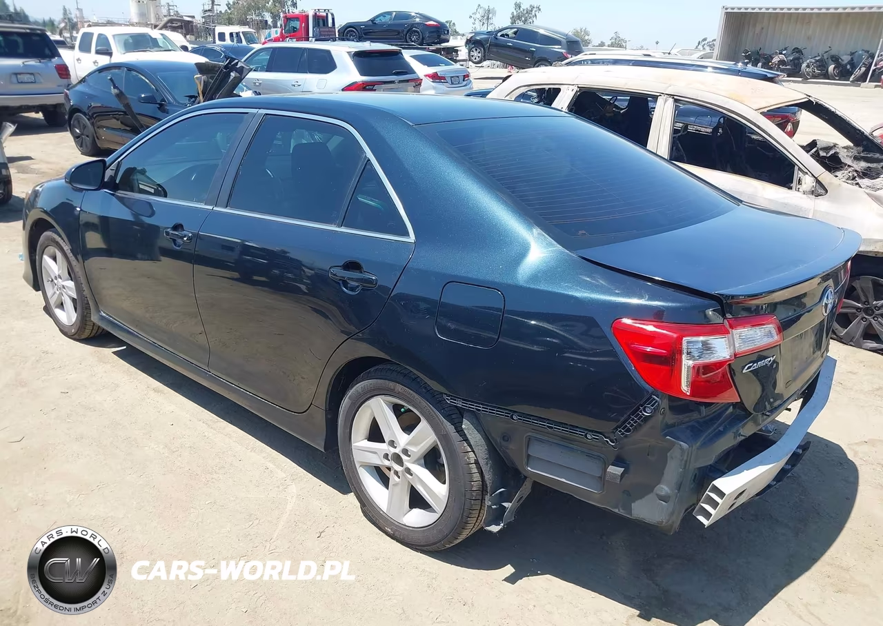 2012 Toyota Camry Se-Le-Xle VIN:4T1BF1FK9CU203399 - 3