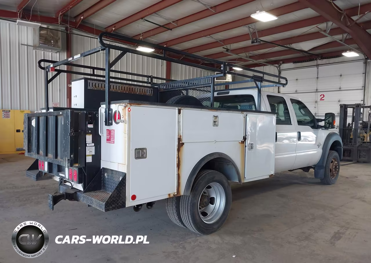 2015 Ford F-550 Chassis VIN:1FD0W5HT3FEA71839 - 4