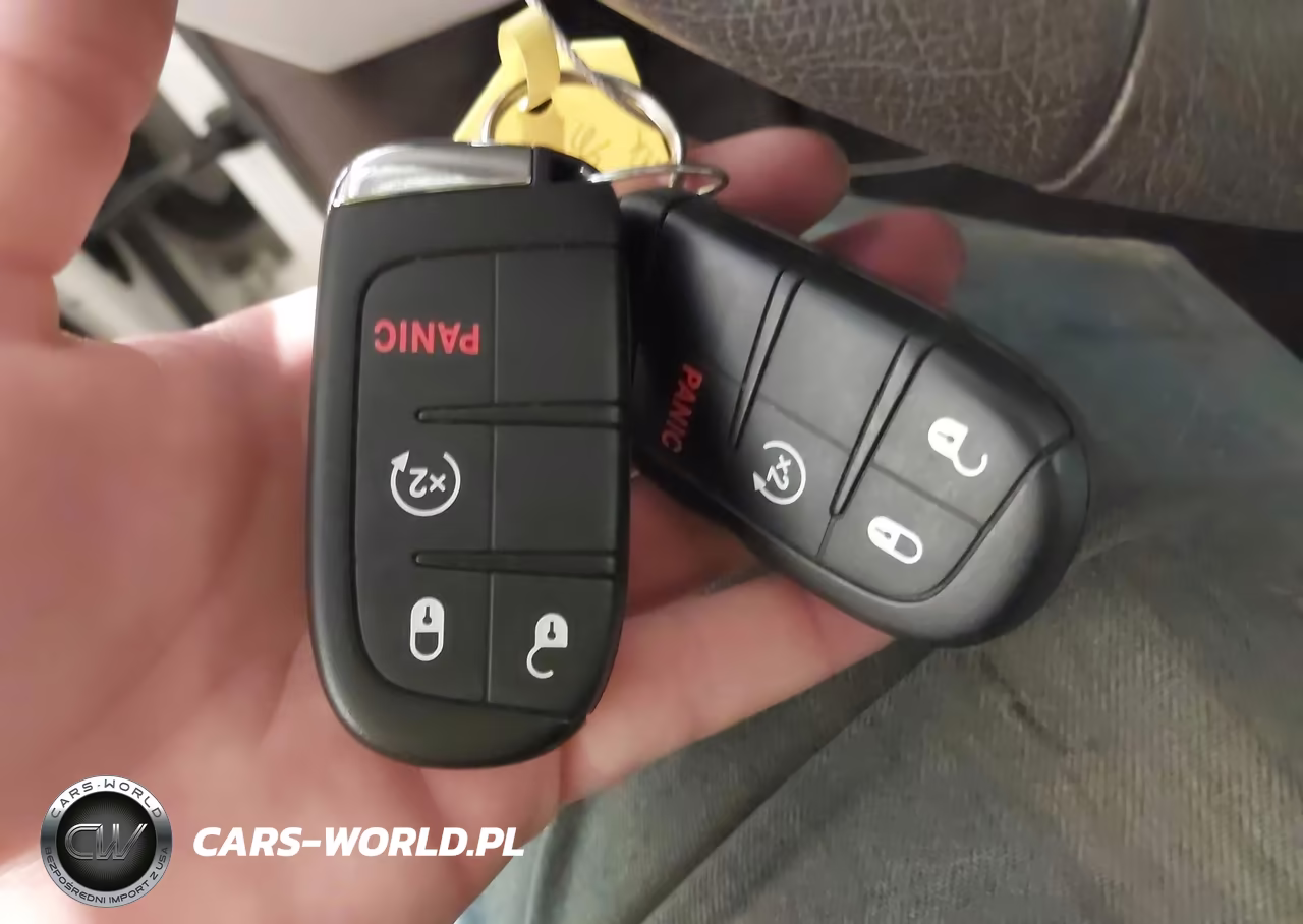 2015 Jeep Renegade Latitude VIN:ZACCJBBT7FPC04584 - 11