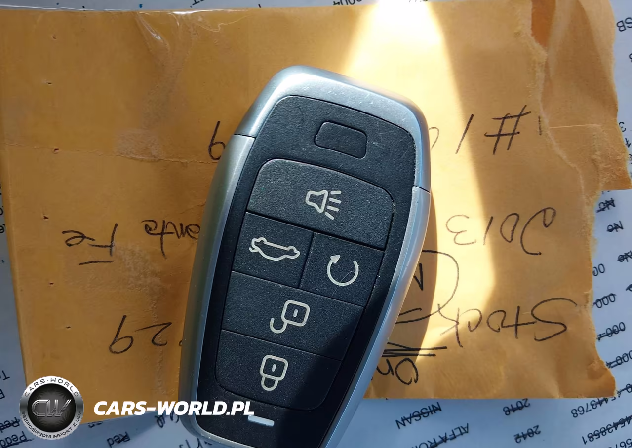 2013 Hyundai Santa Fe Sport VIN:5XYZU3LB1DG090415 - 11