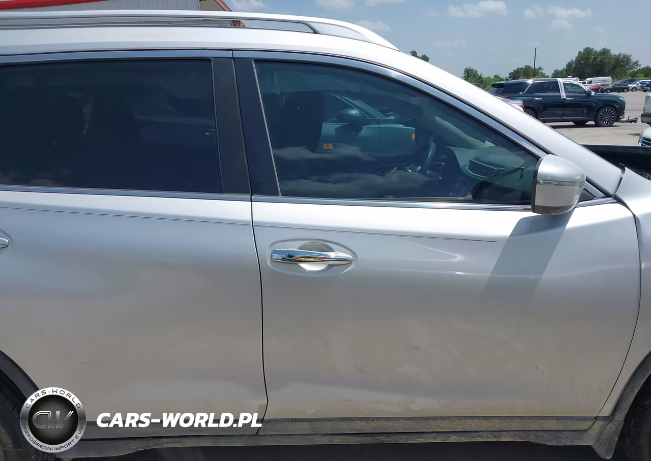 2016 Nissan Rogue Sv VIN:KNMAT2MT6GP619862 - 14