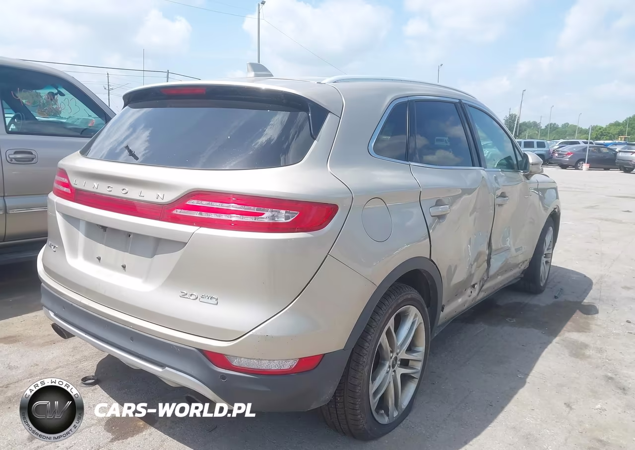 2015 Lincoln Mkc VIN:5LMCJ2A95FUJ27422 - 4