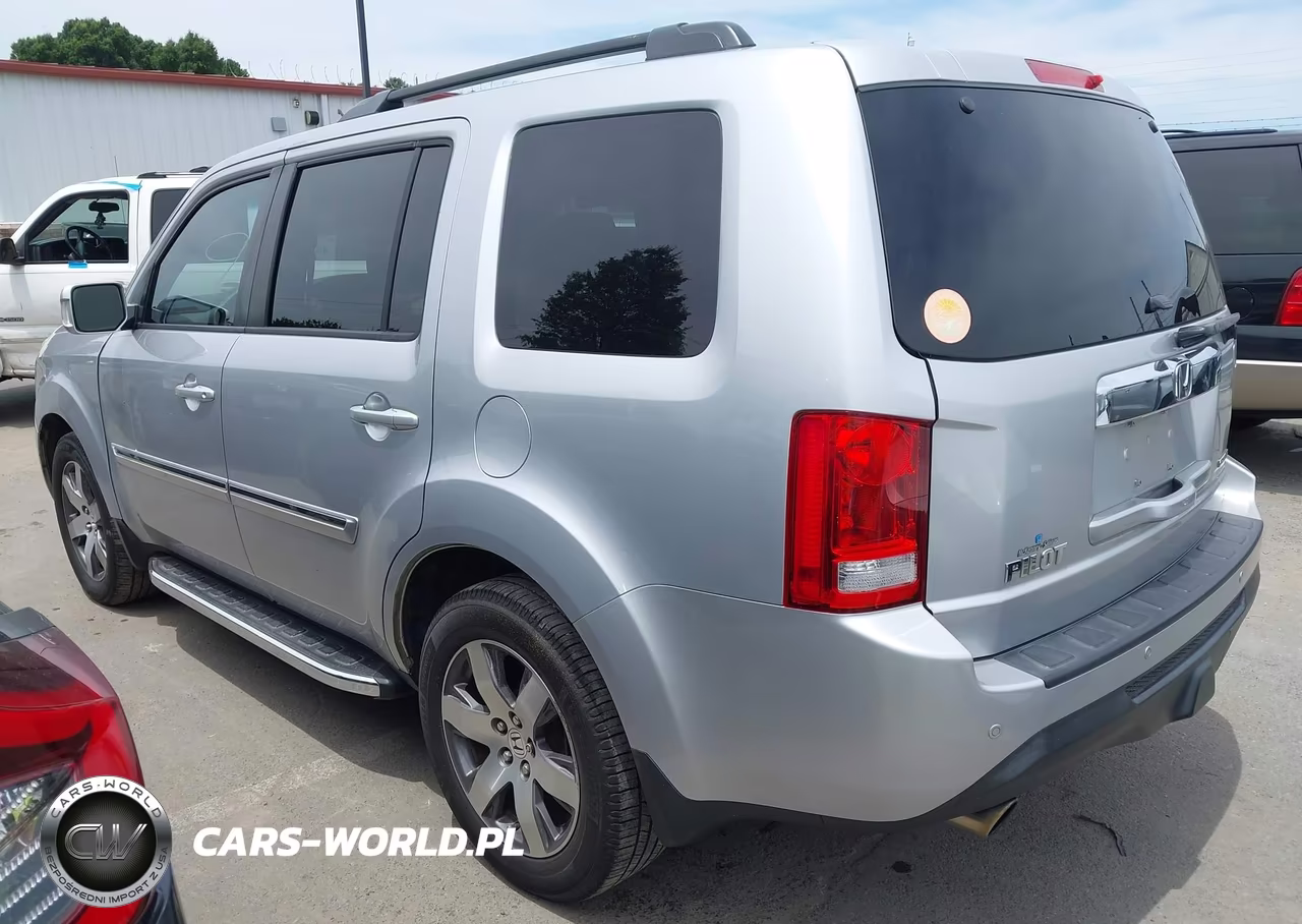 2013 Honda Pilot Touring VIN:5FNYF3H98DB022504 - 3